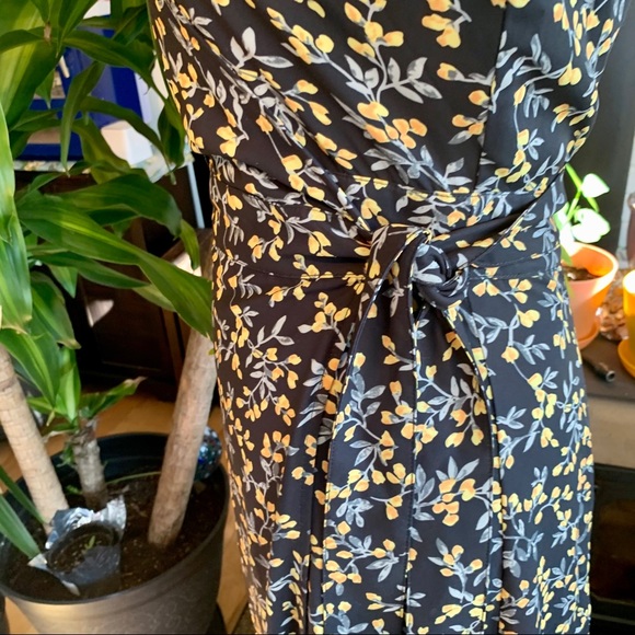 Caara Cristal Long Sleeve Floral Wrap Dress - Picture 5 of 10